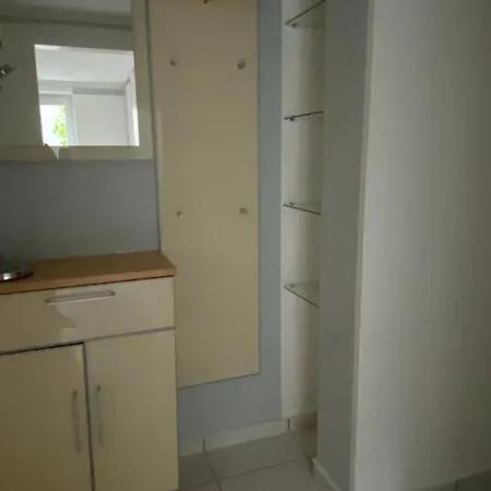 Garten Eden 아파트